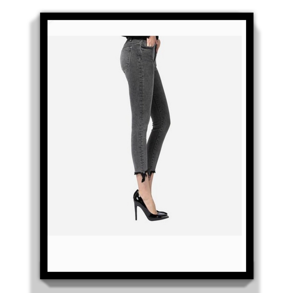 Flying Monkey mid-rise faded black crop skinny jean